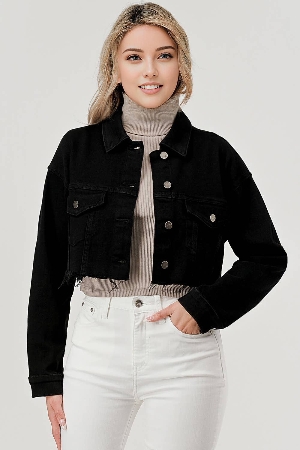 I&M JEAN, INC. - Wholesale Denim Jacket - Women's - M7190J - Cropped Denim Jacket5