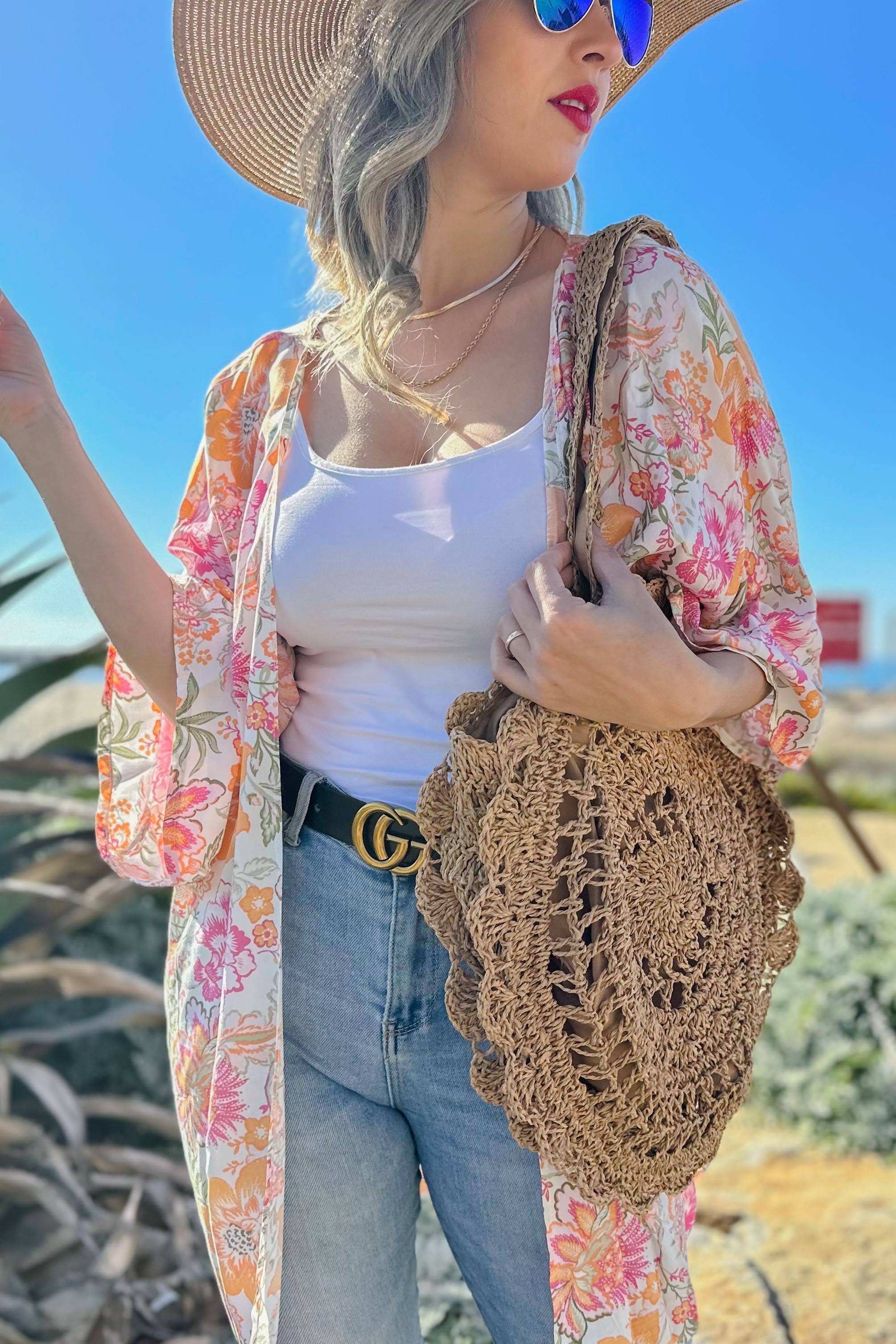 Bronceado Bolso de mano ligero, informal, de playa, de color marrón veraniego, de paja natural de venta al por mayor en Faire2