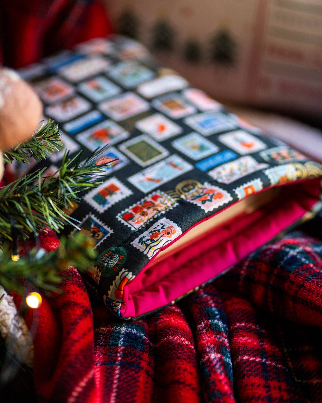 Paper and Word - Wholesale Laptop/Tablet Case - Women's - Tidings | Tech Sleeves3