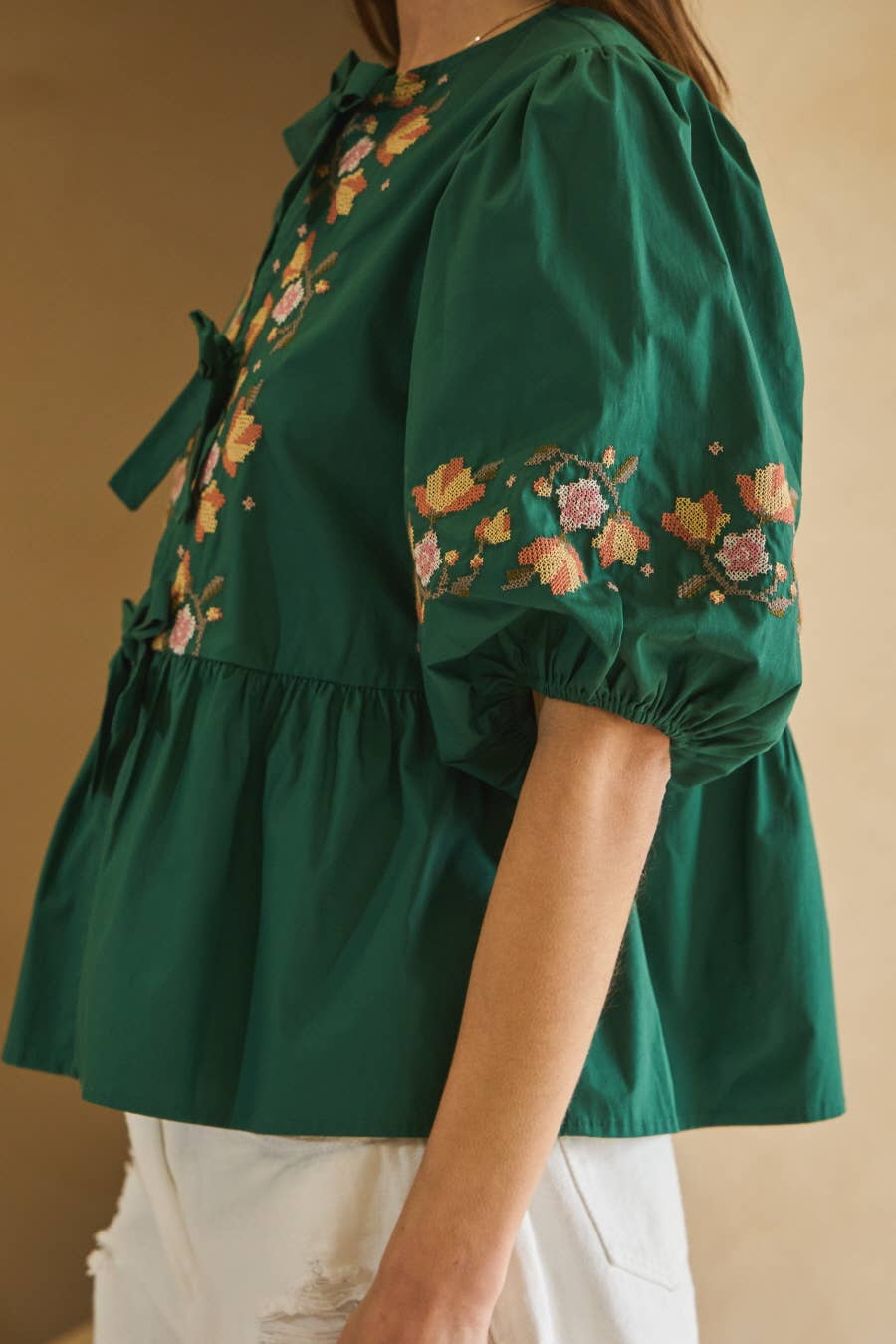 Oddi - Vendita all'ingrosso Camicetta - Donna - Blusa in popeline con fiocco frontale.7