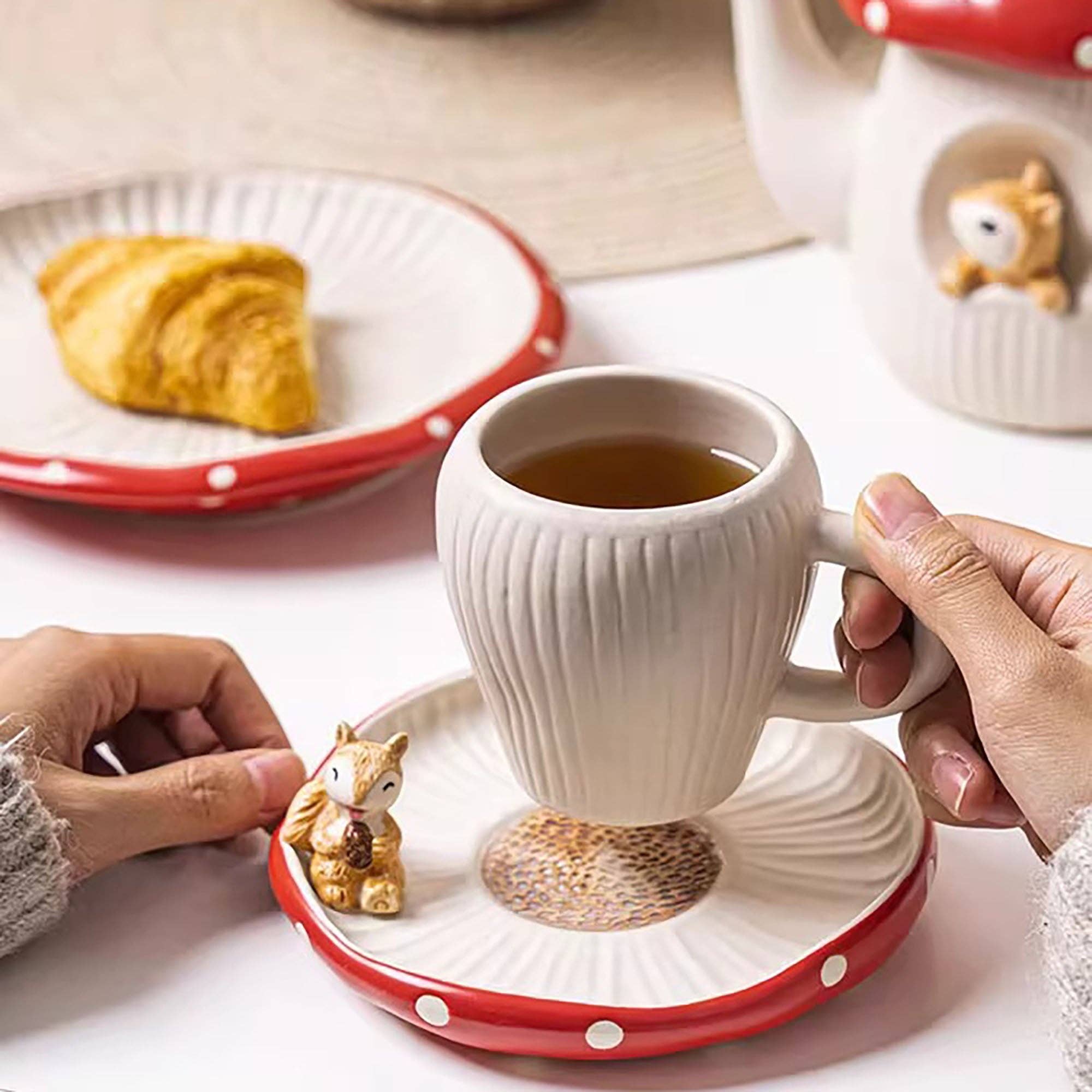 MinoCraft - Wholesale Theepot - MinoCraft keramische theepot in de vorm van een feeënpaddenstoel4