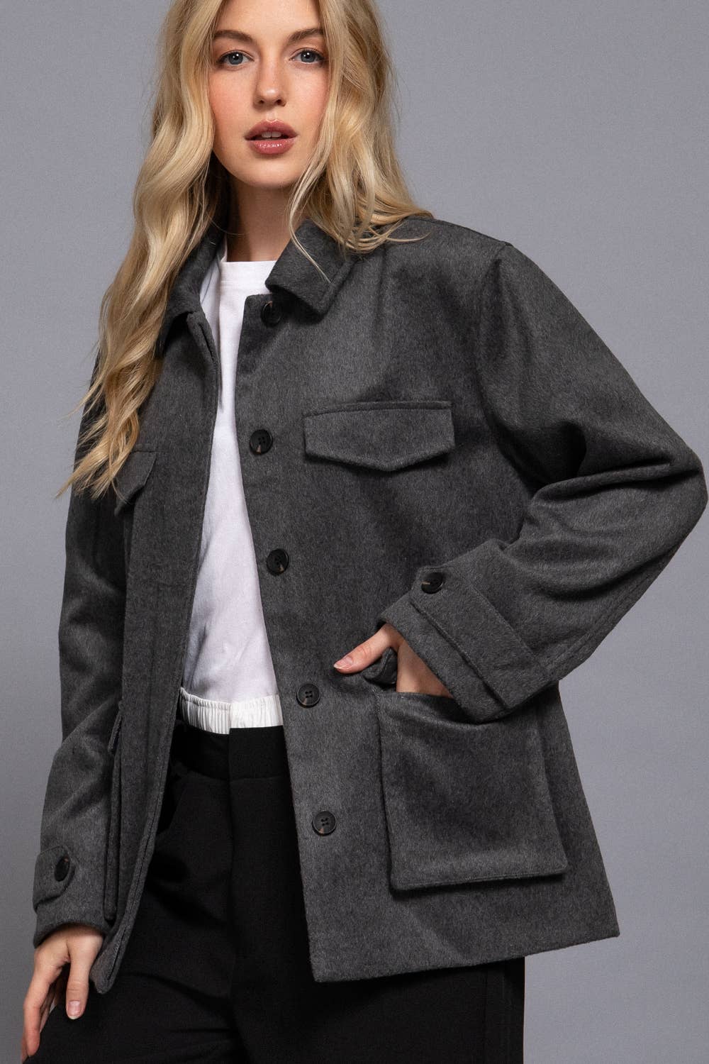 Active Basic | Active USA - Vente Manteau – femme - Manteau en feutre doux à manches longues avec boutons dissimulés à l'avant et rabat