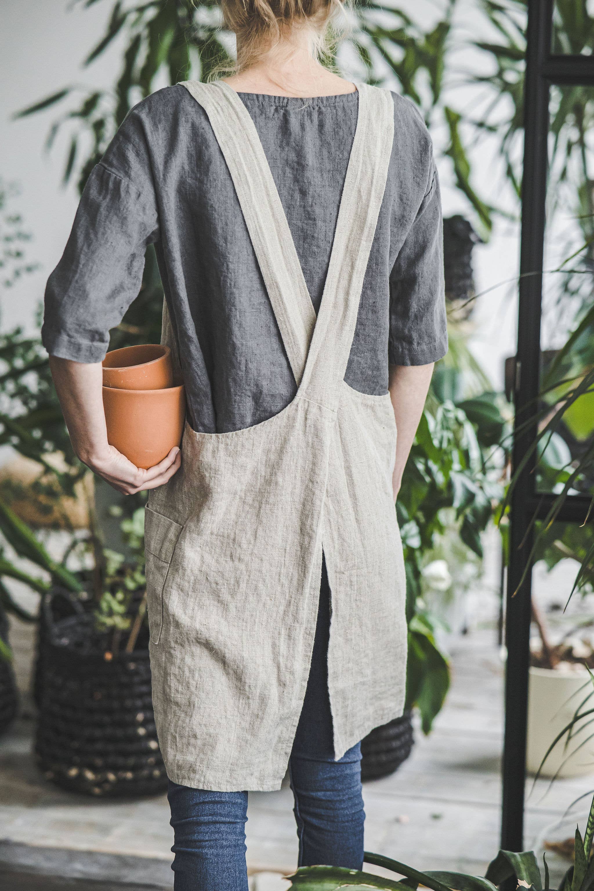 Epic Linen – wholesale Apron – Pinafore Heavy Linen Apron3