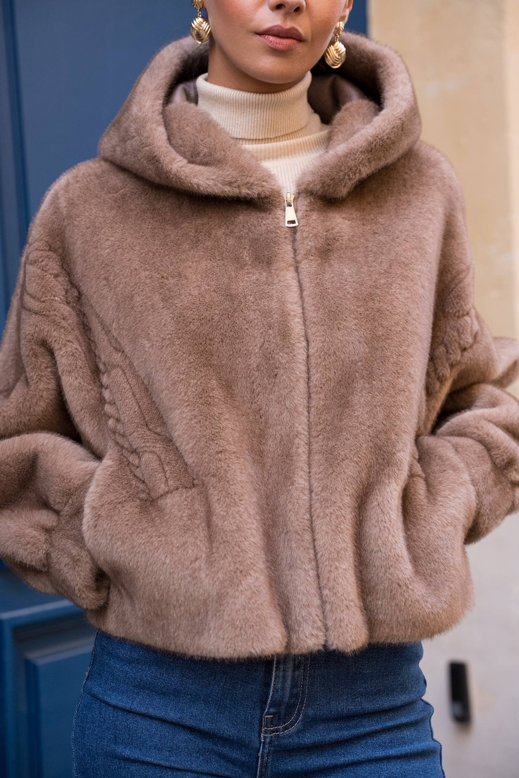 Attentif Paris - Wholesale Fur/Faux Fur Coat - Women's - Short coat with hood in faux fur with braided details18