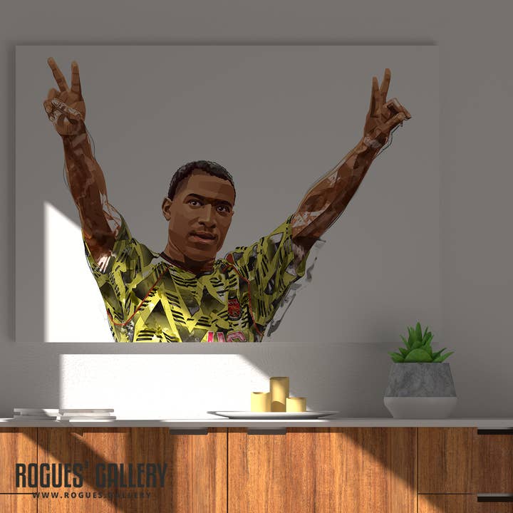 Rogues' Gallery – wholesale Art print – Kevin Campbell: Double V - Arsenal Star - A0, A1, A2 or A32