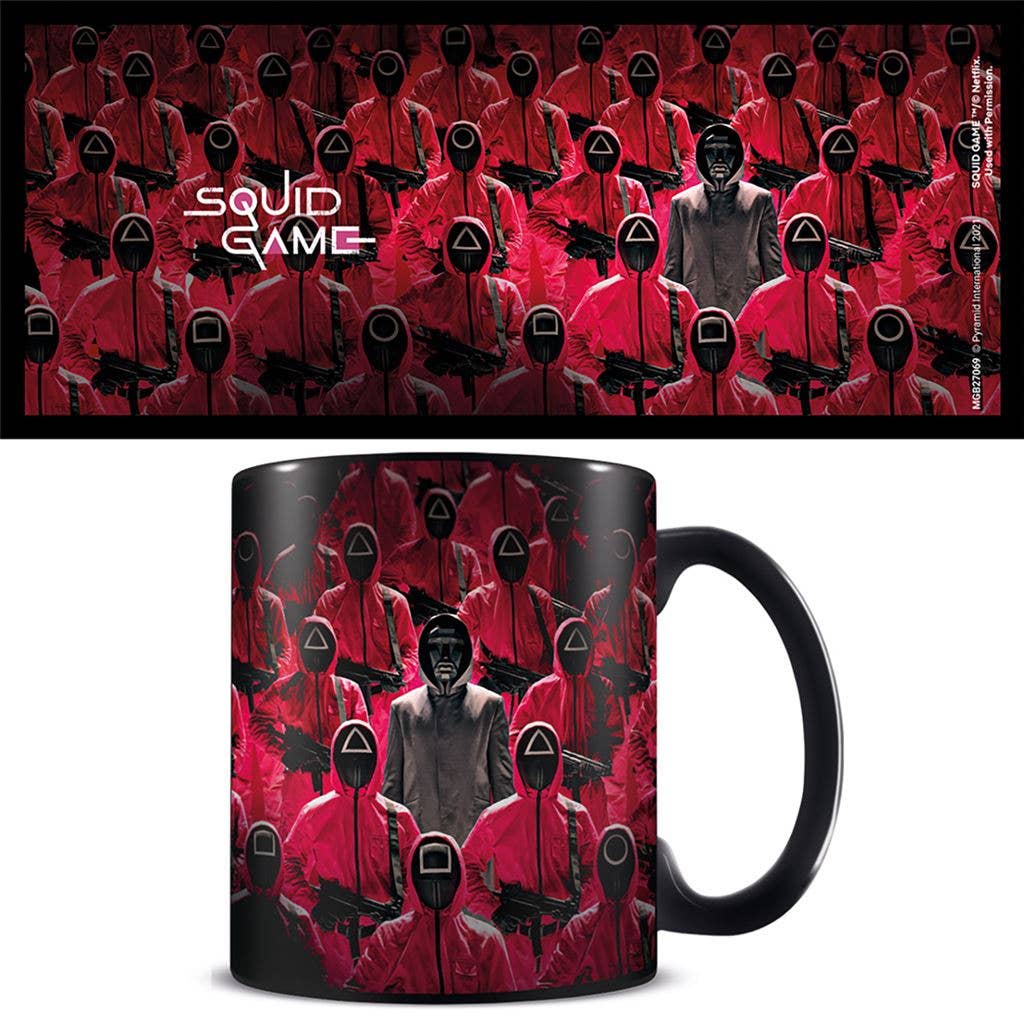 Pyramid International – wholesale Coffee mug – Squid Game (Soliders) Black Mug0