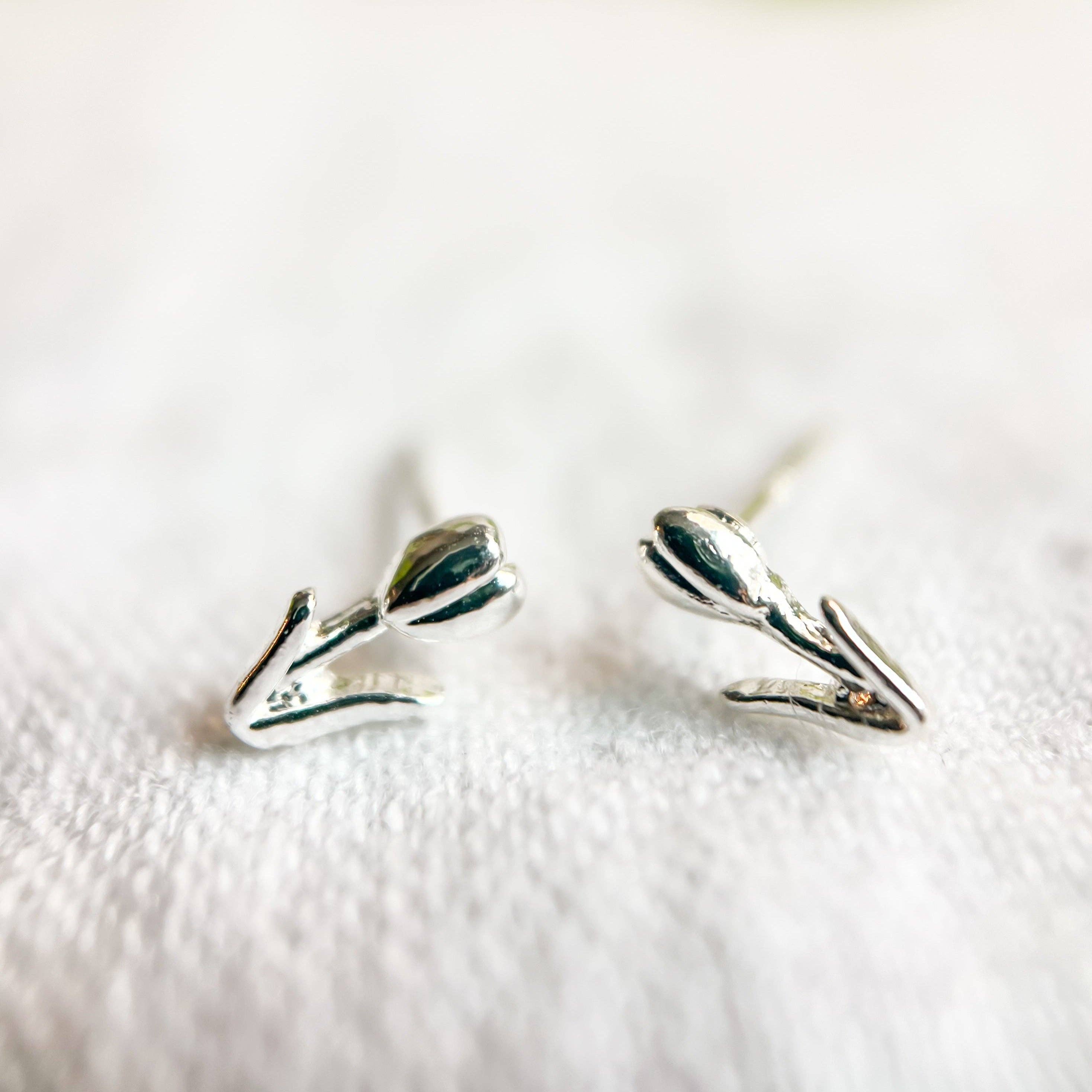 Natalie Clare Collections - Wholesale Stud/Post Earrings - Mini Silver Tulip Studs1