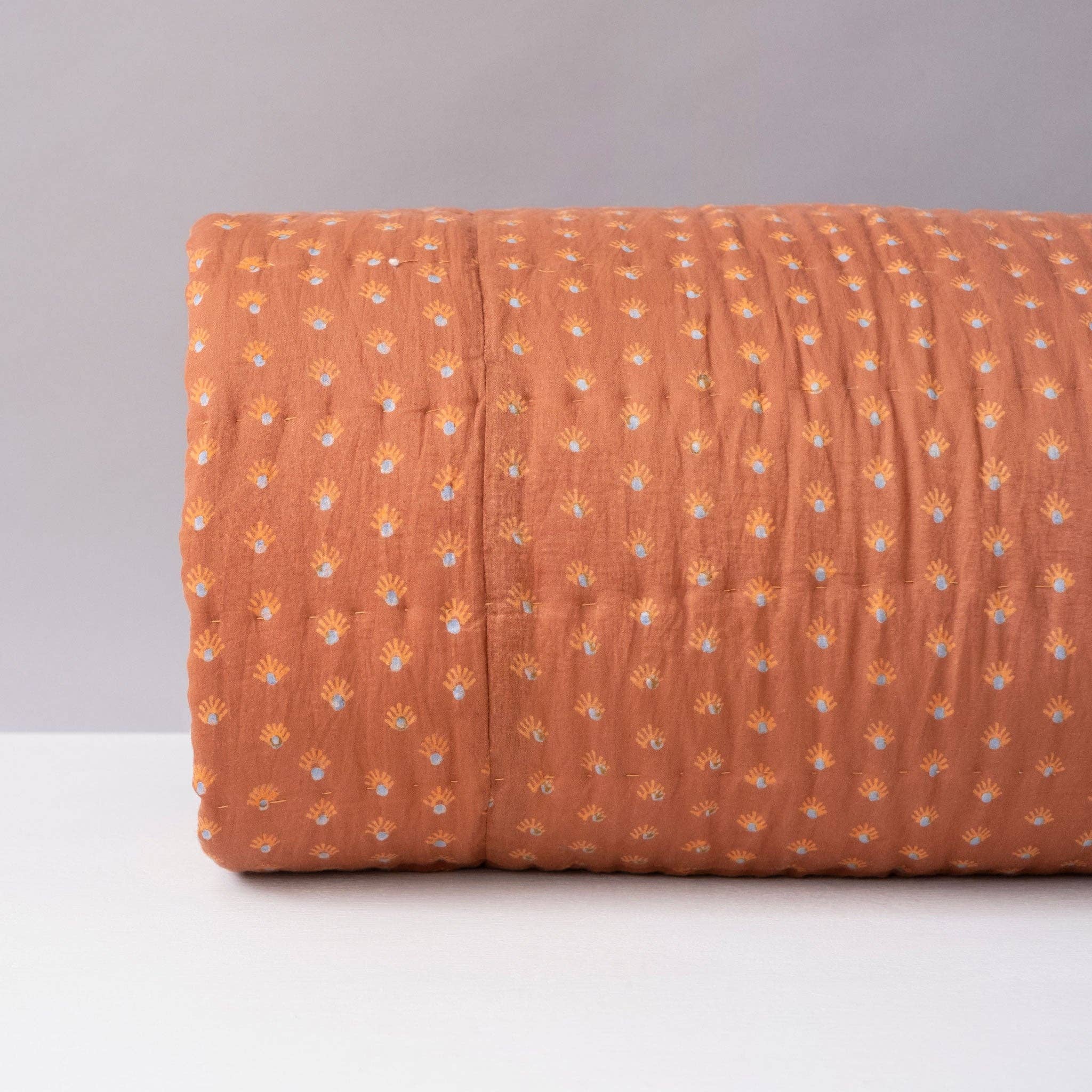 Graymarket Design - Vente Courtepointe - Courtepointe Aja Terracotta Tangerine1