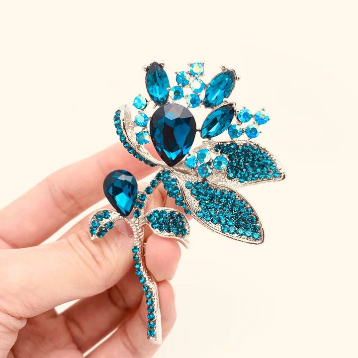 Mio Queena - Wholesale Brooch - Blue Glass Drill Rhinestone Flower Brooch