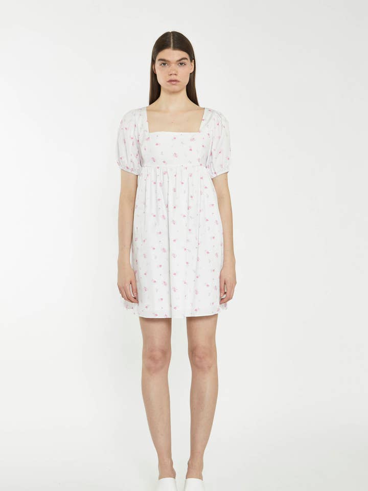 Babydoll Mini klänning med Puffärmar för wholesale av Glamorous (EU)