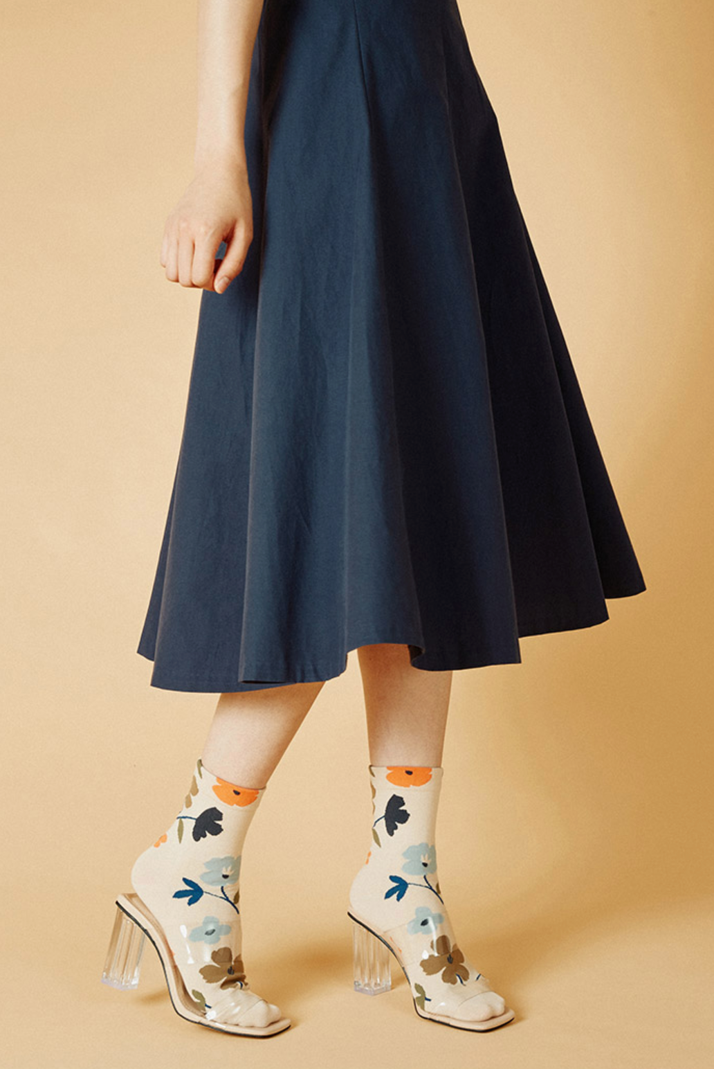 7DAYSSOCKS - Wholesale Socks - Women's - Women's Crew Fleur 2 Socks11