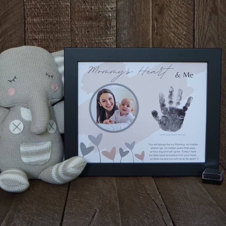 The Grandparent Gift Co. Inc. - Wholesale Picture Frame - Kids & Baby - Mommy Handprint Keepsake Frame: Heart and Me 4381