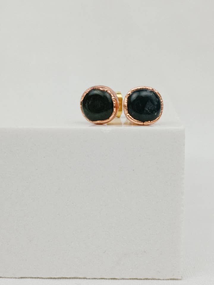 Orecchini in Agata Muschiata in Rame per la vendita all'ingrosso da parte di Lyon and Feather