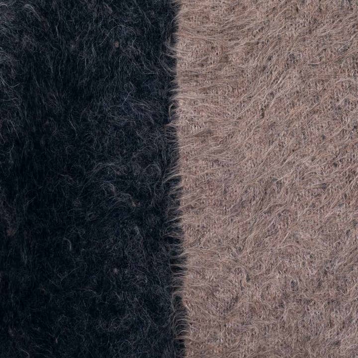 BIG LOViE - Wholesale Throw Blanket - Suri Collection12