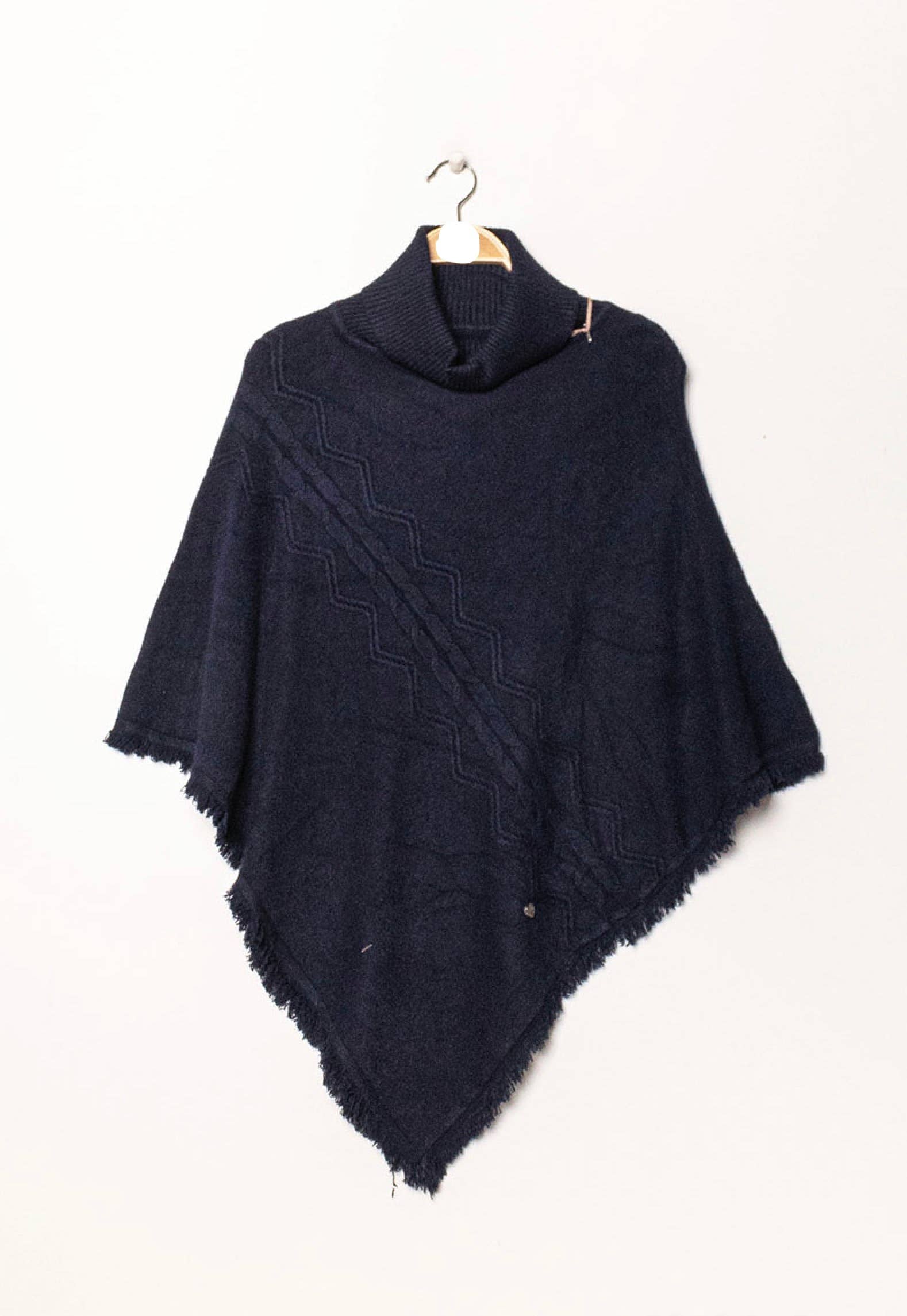 Happy look – Poncho - Mulher por atacado – Poncho Feminino com Gola Alta – Padrão Tecido & Acabamentos com Franjas6