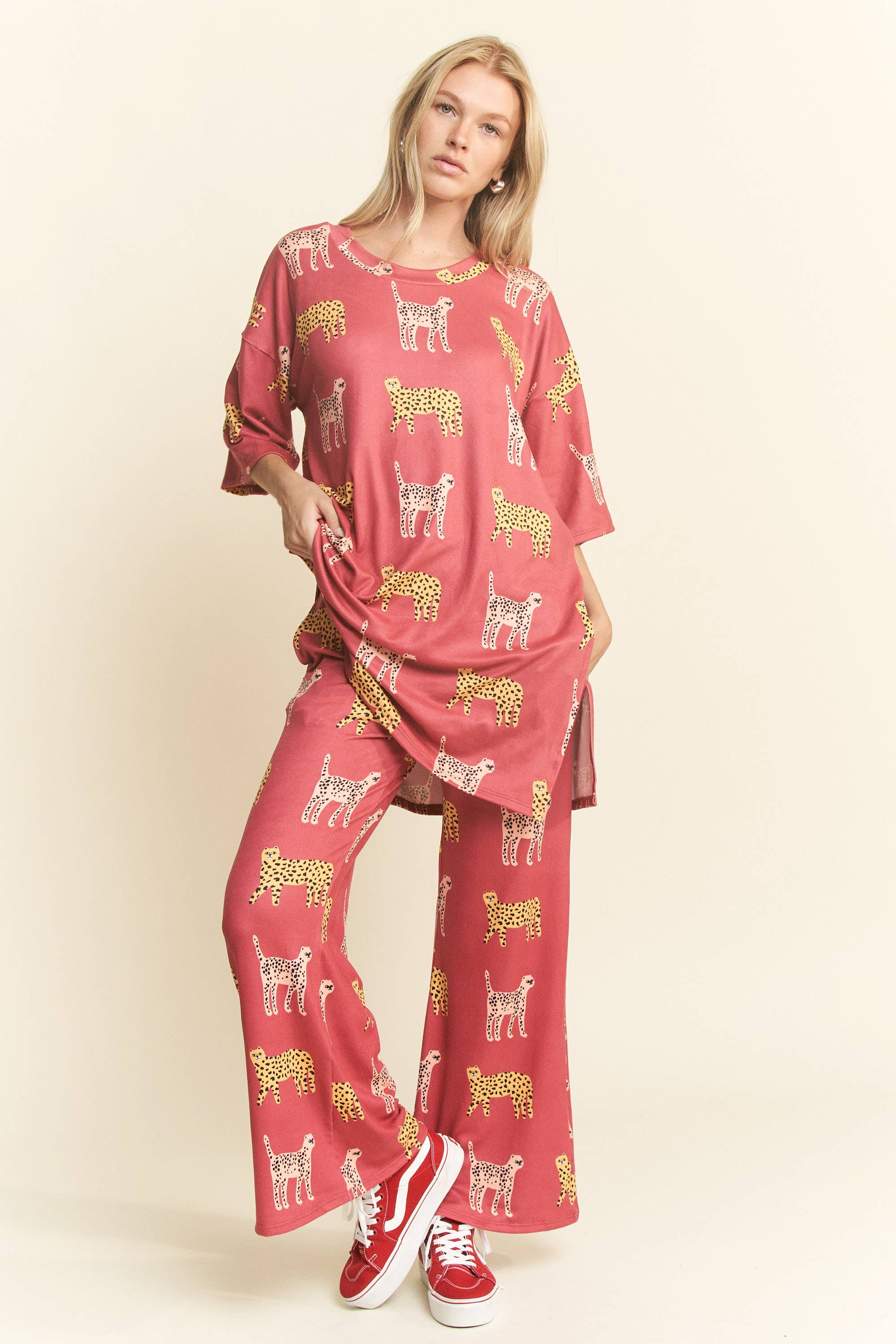 JADE BY JANE - Wholesale Lounge Set - Women's - CHEETAH PRINT TOP-BOTTOM SET1