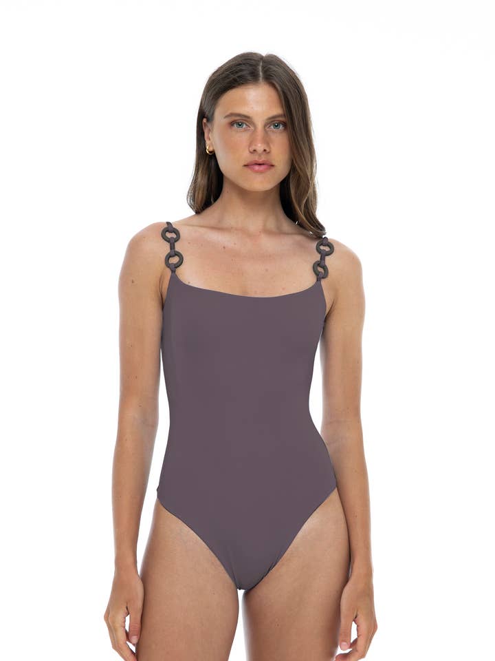 Resina Maeve de una pieza para venta al por mayor de Phie Collective