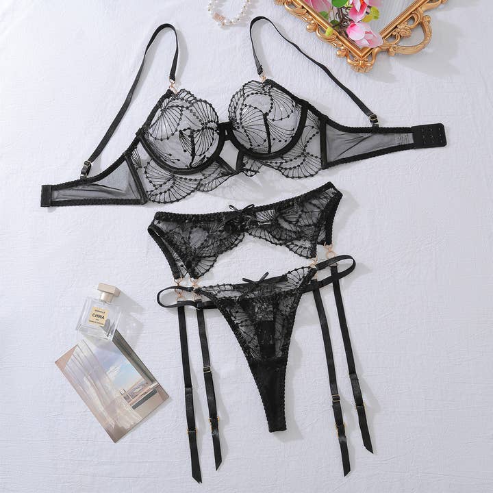 Rosa Clothing - Wholesale Lingerie Set - Women's - Flame Flower Sexy Bra Thong Garter Belt Lingerie Set