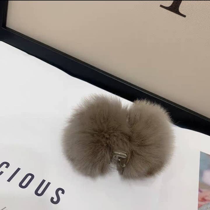FurDecoration - Wholesale Hair Clip - Women's - Fluffy Rex Rabbit Fur Small Hair Claw Hair Clip1
