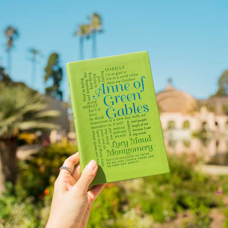 Simon & Schuster - Wholesale Classics - Anne of Green Gables by Lucy Maud Montgomery4