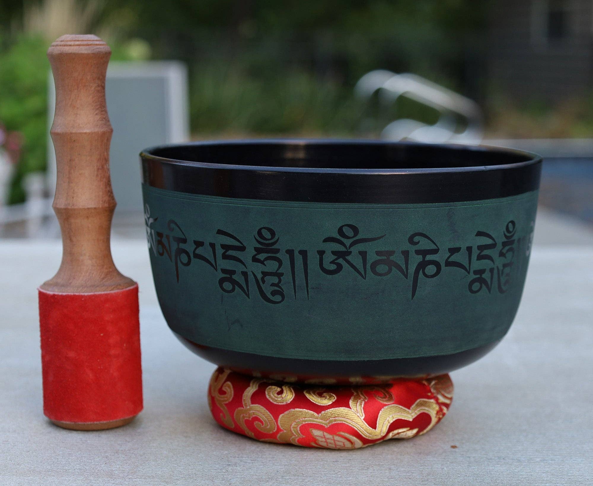 Lungta Imports – Material de meditação por atacado – Conjunto Completo Taça de Canto Tibetano Om Mani Mantra Wi6