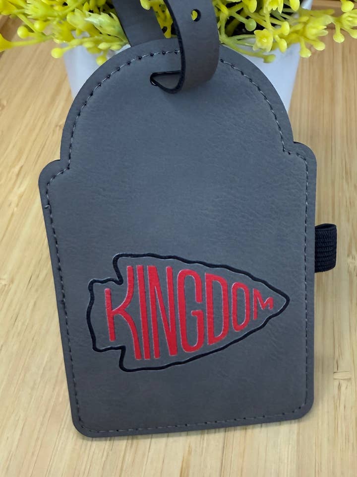 Porte-étiquette de sac de golf Royaume Arrowhead imprimé UV pour la vente par Designed To Flaunt