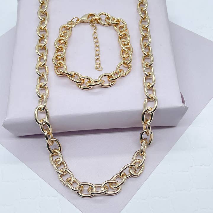 Milie - Vente Parures de bijoux - Ensemble de colliers et bracelets à maillons épais mais légers garnis d'or 18 carats1