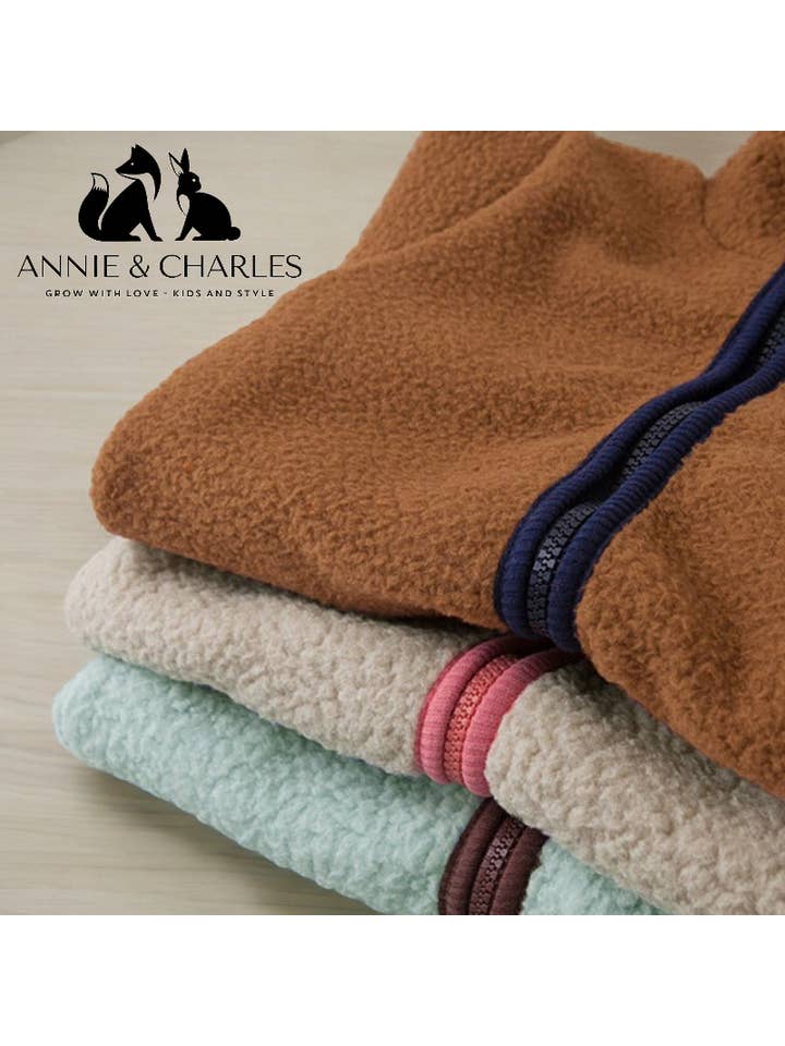 Annie & Charles – wholesale Jumpsuit – Baby – Annie & Charles® fleece suit2