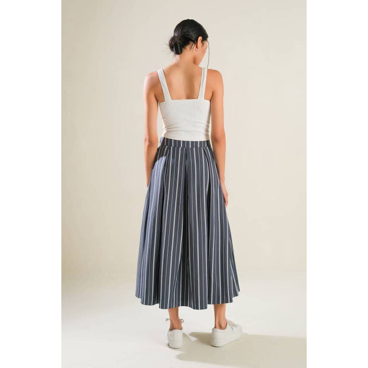 BNS - Wholesale Skirt - Women's - Striped Woven Skirt with Side Zipper and Pockets
