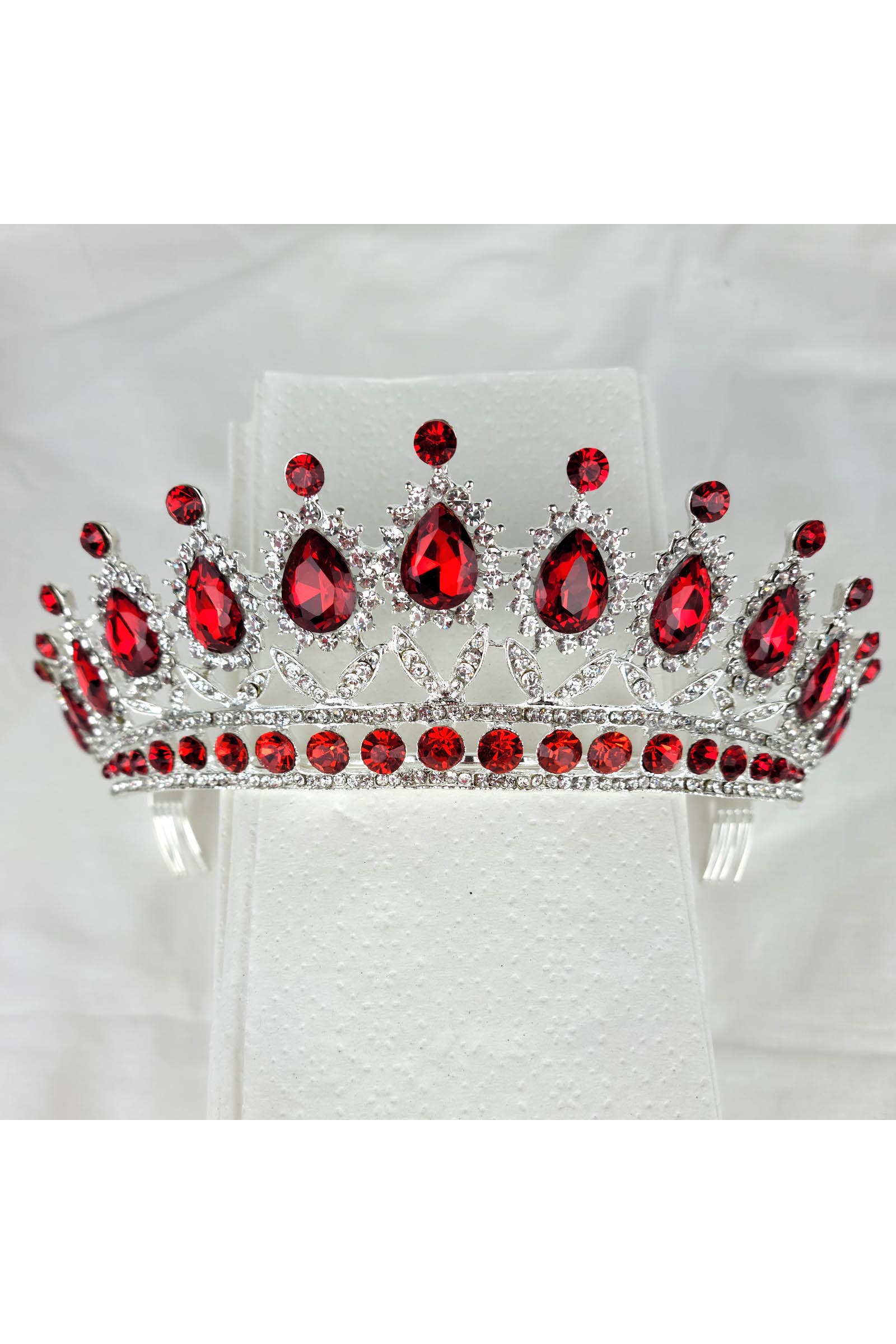 Chicas - Wholesale Tiara - Women's - One Size Fits All Metal Tiara With Jewel Rhinestones HT879-38