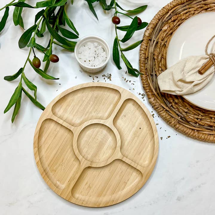 Circle Round Serving Tray and other Purchase Wholesale como ser licores. Free Returns & Net 60 Terms on Faire trending on Faire.