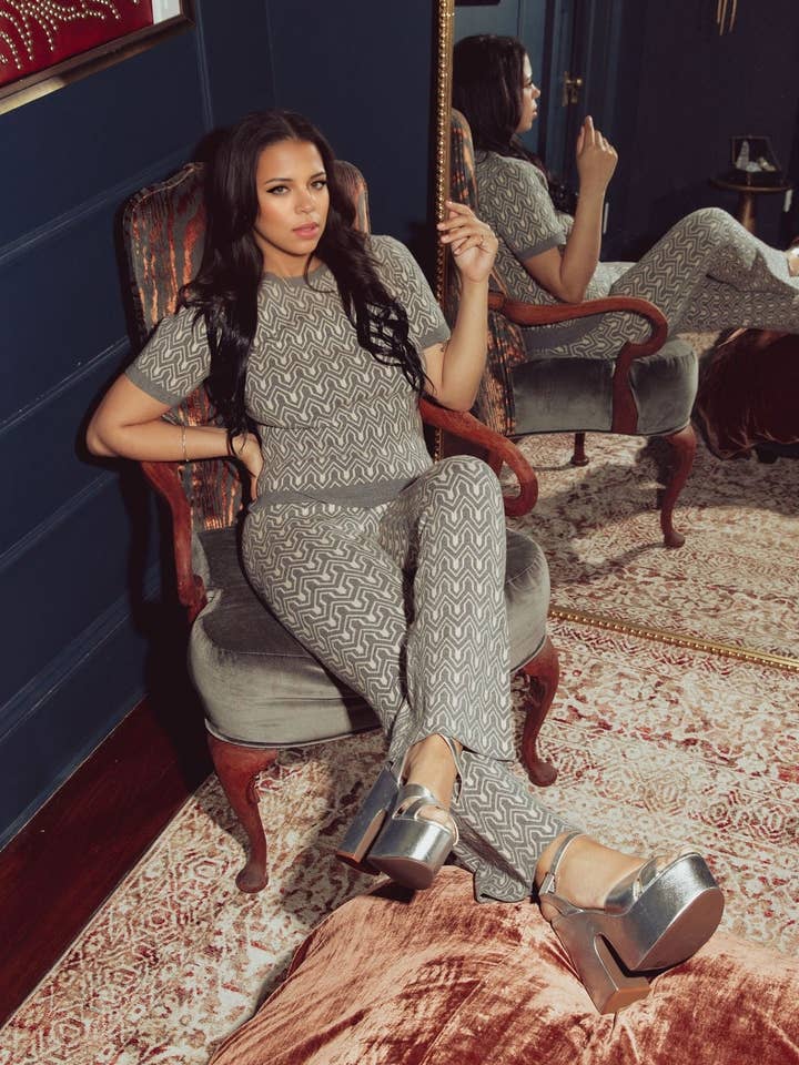 JACQUARDSTICKAD LOUNGETOPP för wholesale av Kilo Brava