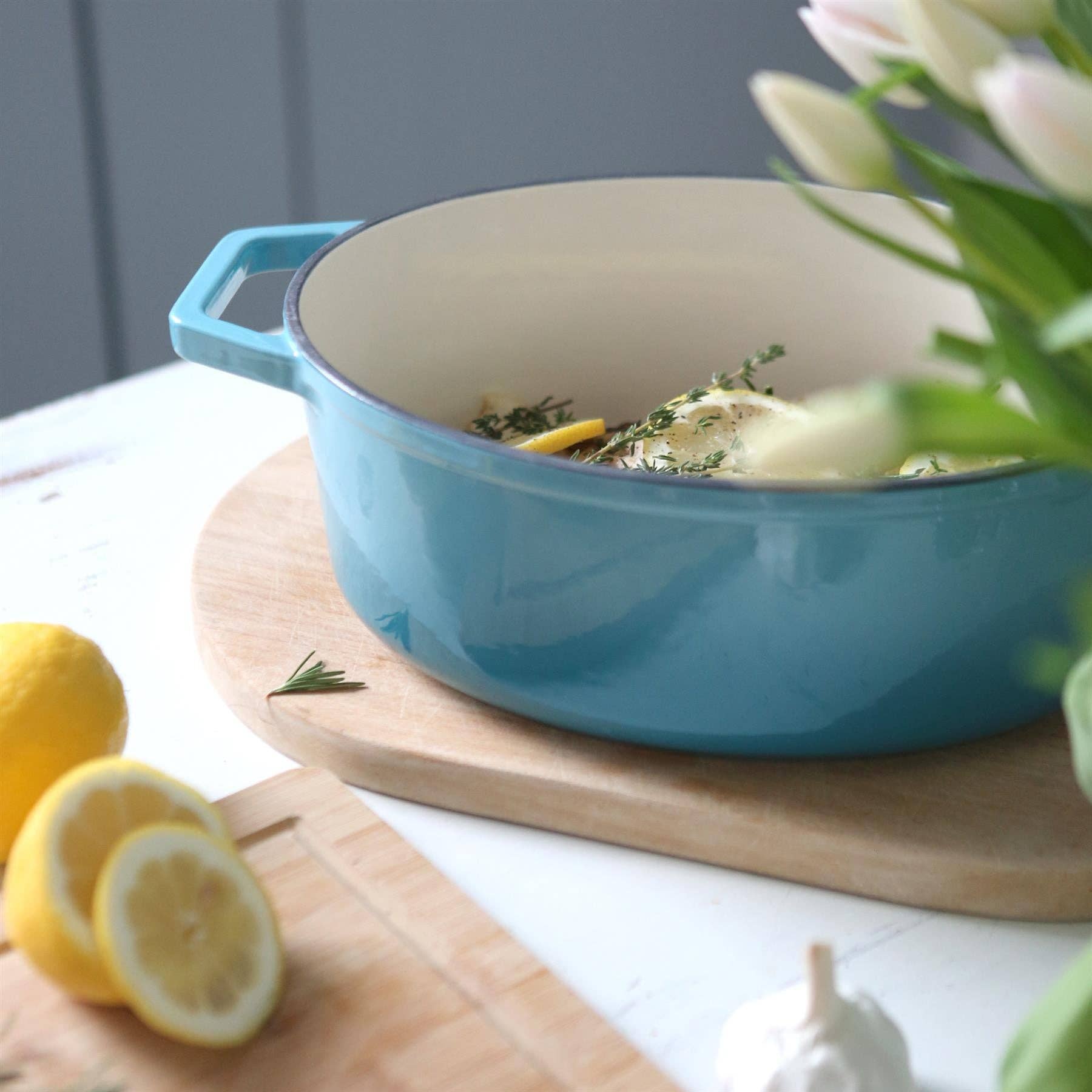 Rinkit Ltd - Vente Marmites - Plat à cassoulet ovale en fonte 4,68 L Ombre11