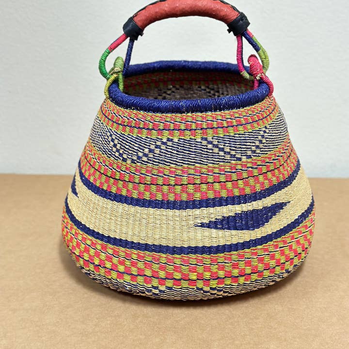 The African Home Goods - Wholesale Basket - Ghana Pot Basket Purple & Earth tone - diameter: 16"-18"; de4