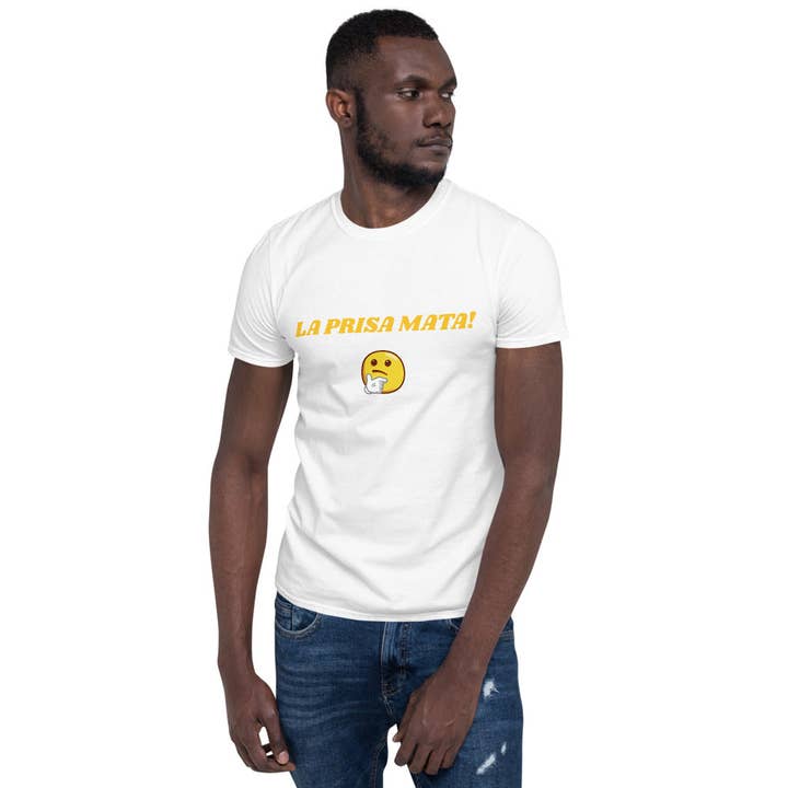 T-shirt unisexe à manches courtes La Prisa Mata ! pour la vente par Simo Arola Clothing