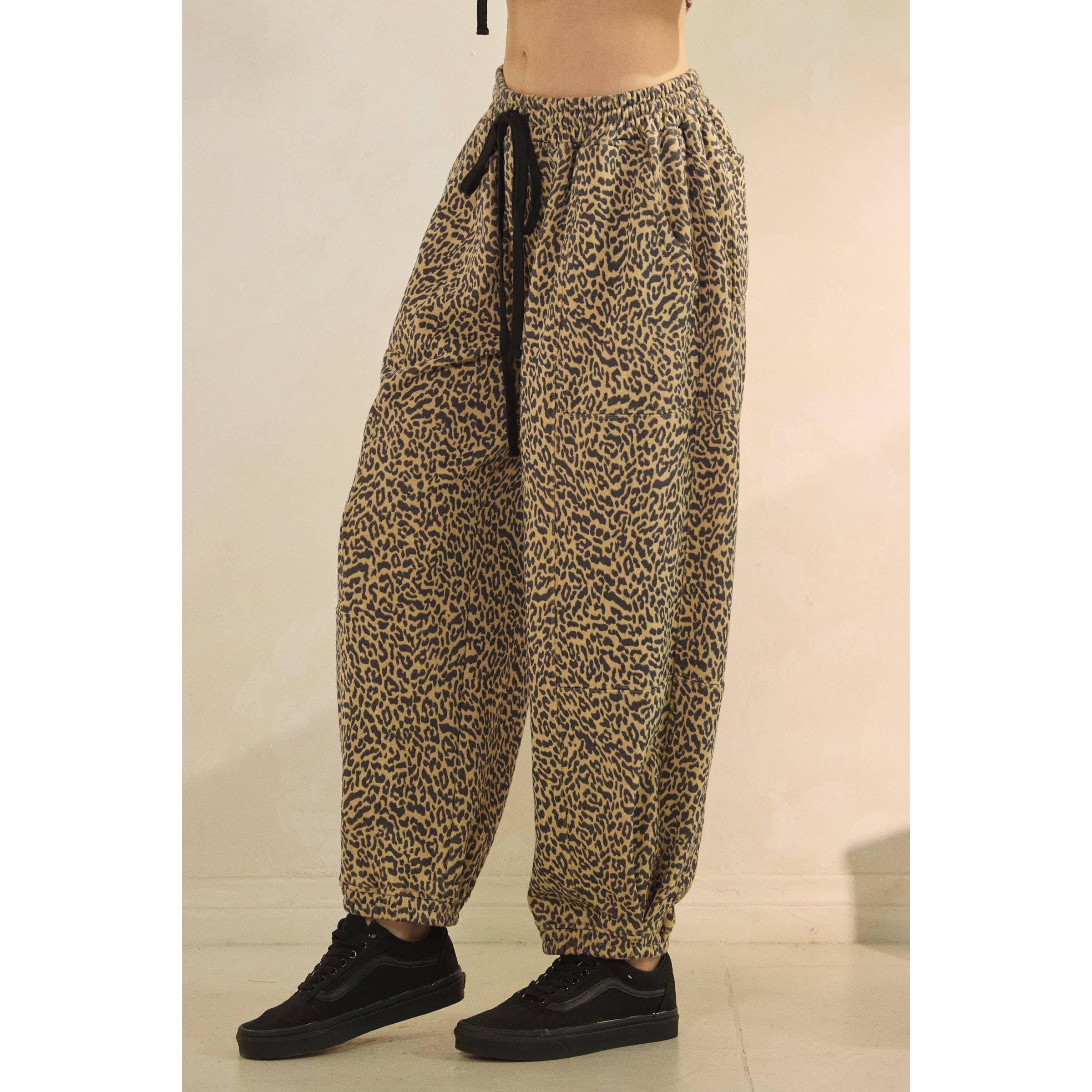 Veveret - Wholesale Pants - Women's - Printed French Terry Pants38