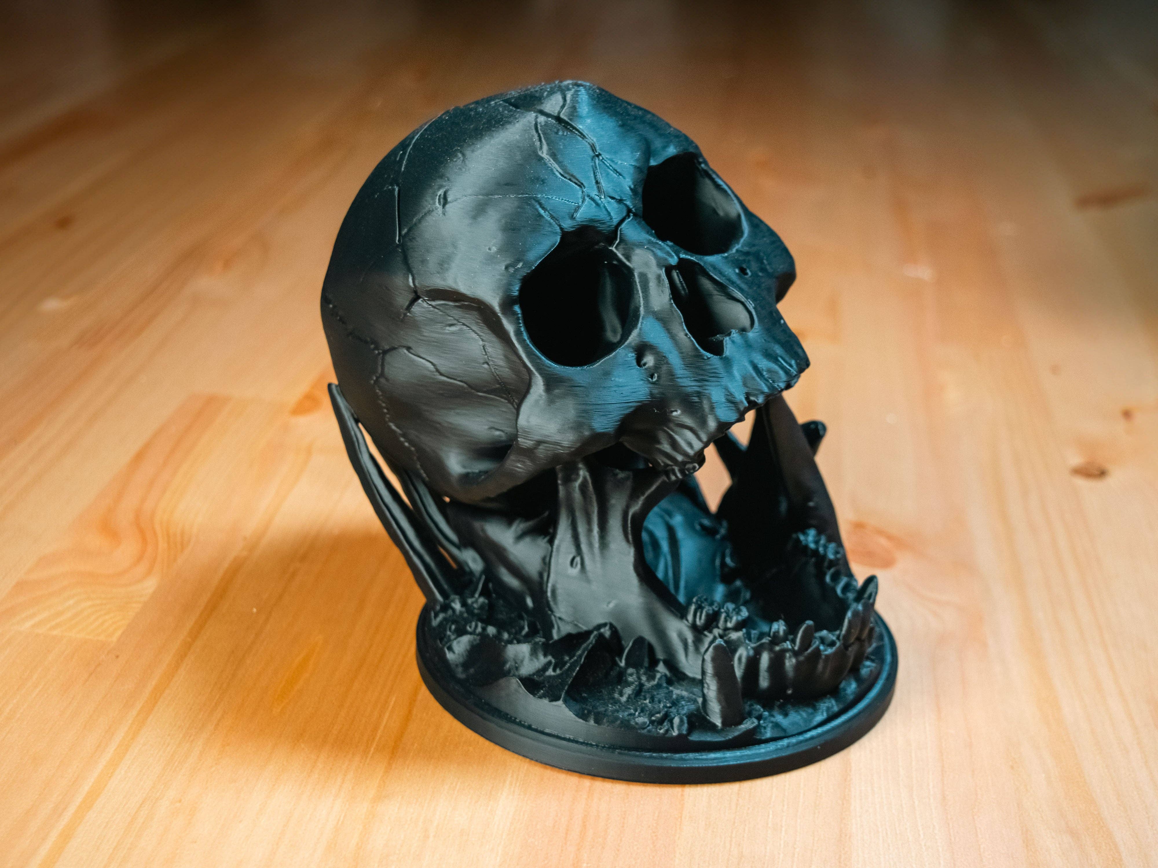 We Geek Together - Wholesale Decorative Tabletop Object - Screaming Skull Dice Tower2