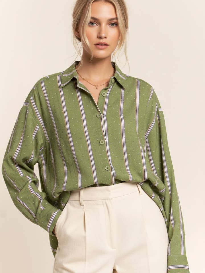 Chemise rayée surdimensionnée pour la vente par J.NNA