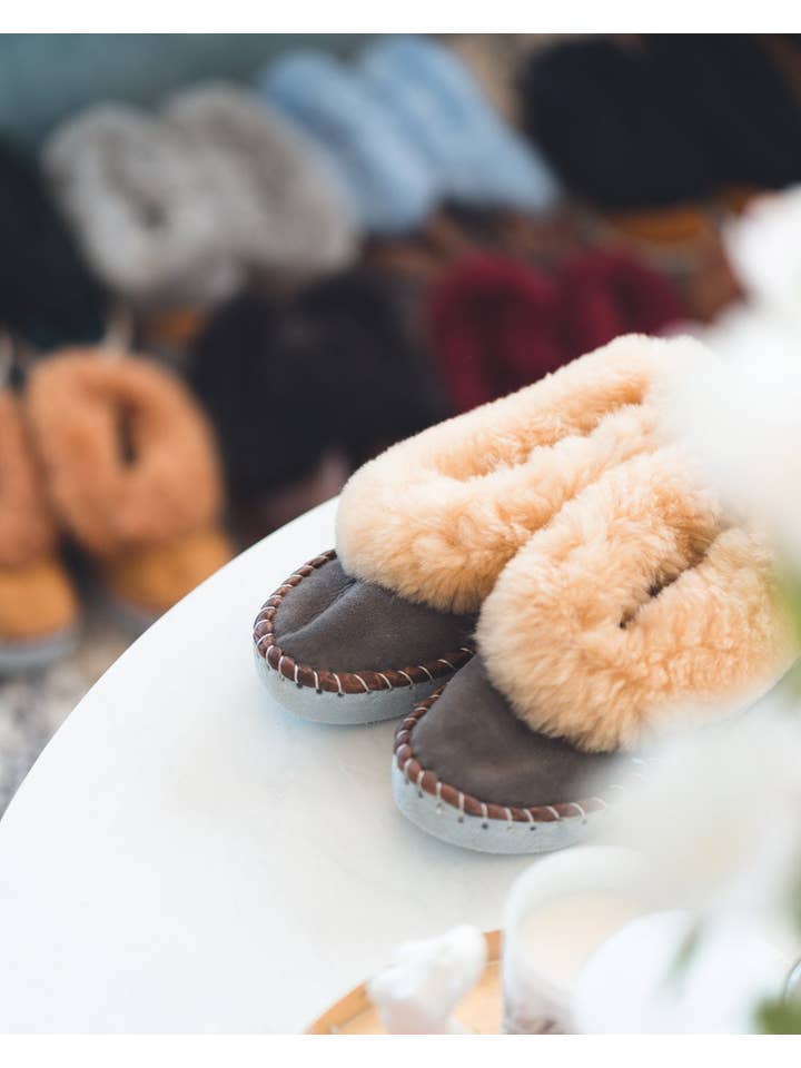 Sheepers - Wholesale Slippers - Women's - Lucky Dip No Embroidery Sheepers Slippers5