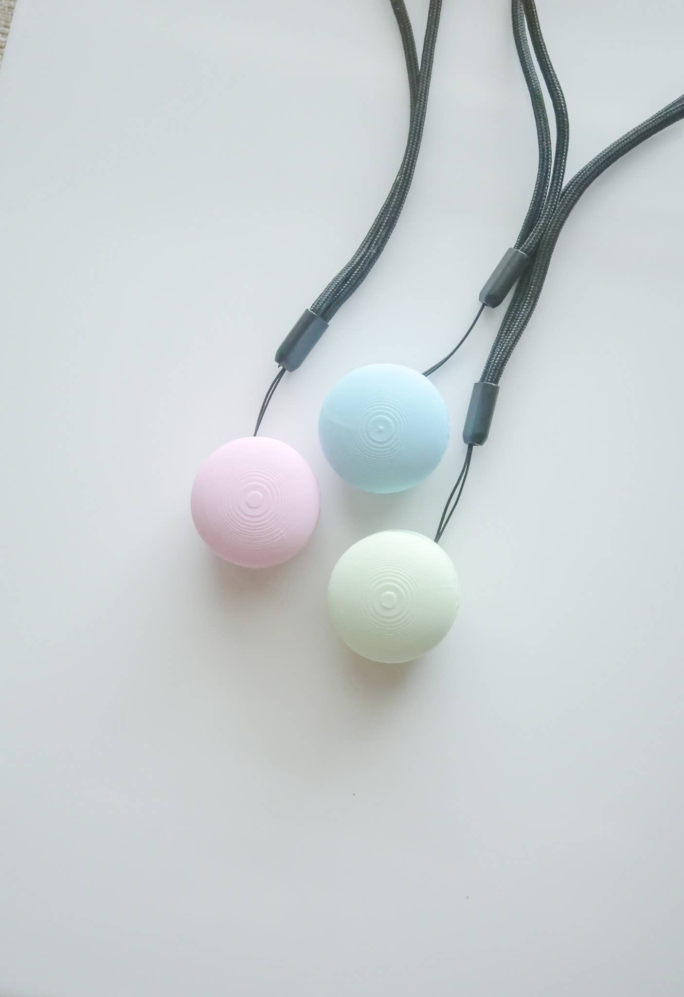 Hello Cutters – Großhandel Fidget Toy – Kinder – Macaron Fidget Clicky5