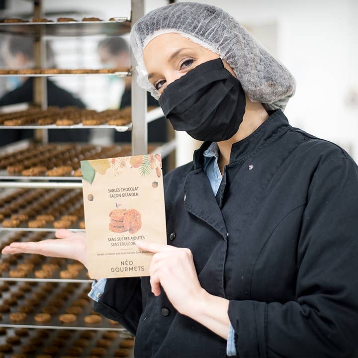 NEOGOURMETS - Wholesale Cookie - Granola-style Chocolate Shortbread2