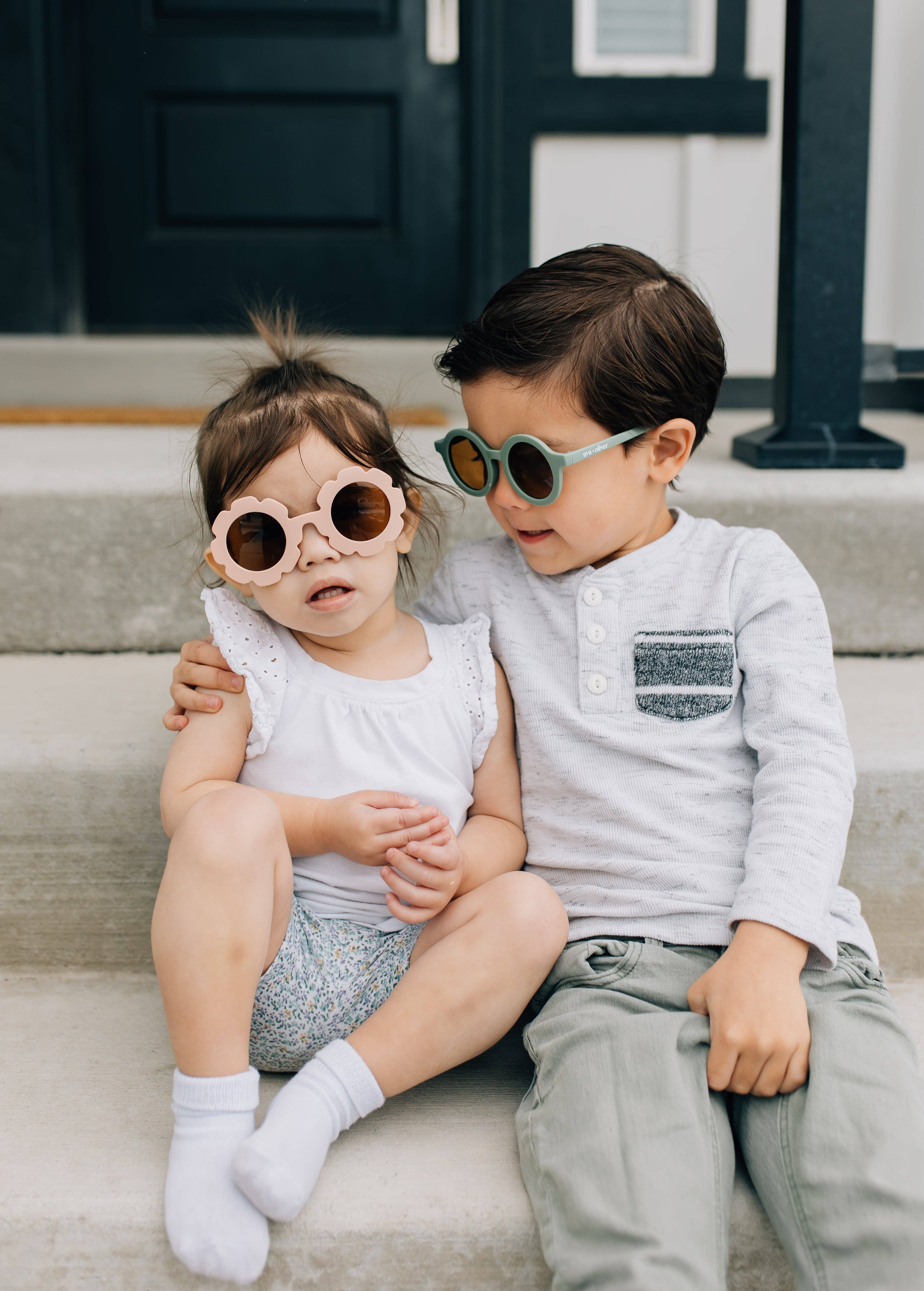 ava + oliver – wholesale Sunglasses – kids – Kids Sunglasses6