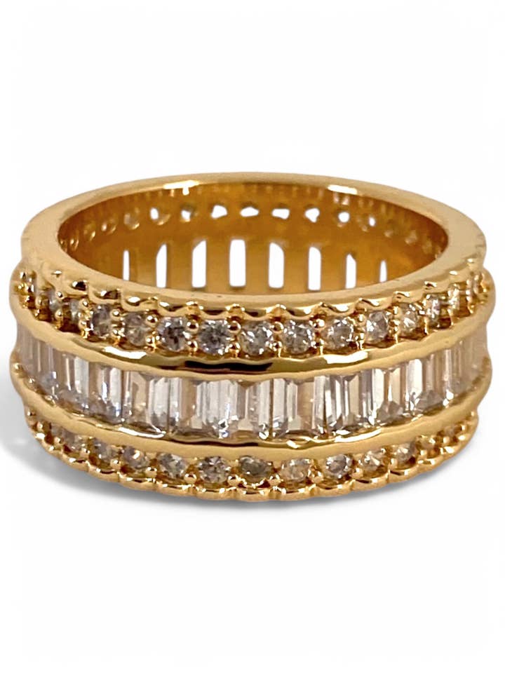 La bague Rita pour la vente par SPARROW