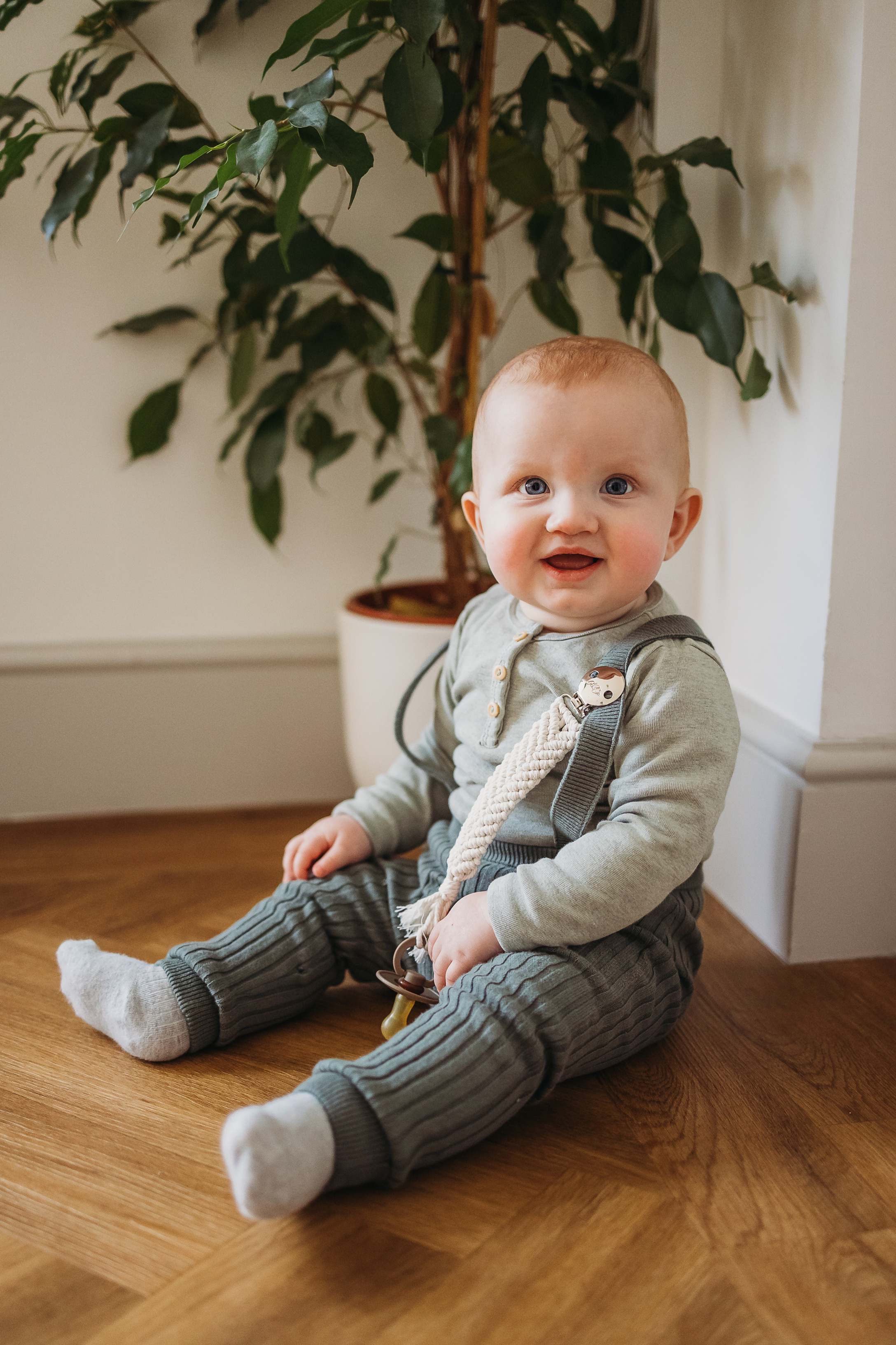 Aubrey and Co - Wholesale Pacifier Clip - Baby - Macramé Dummy Clip10