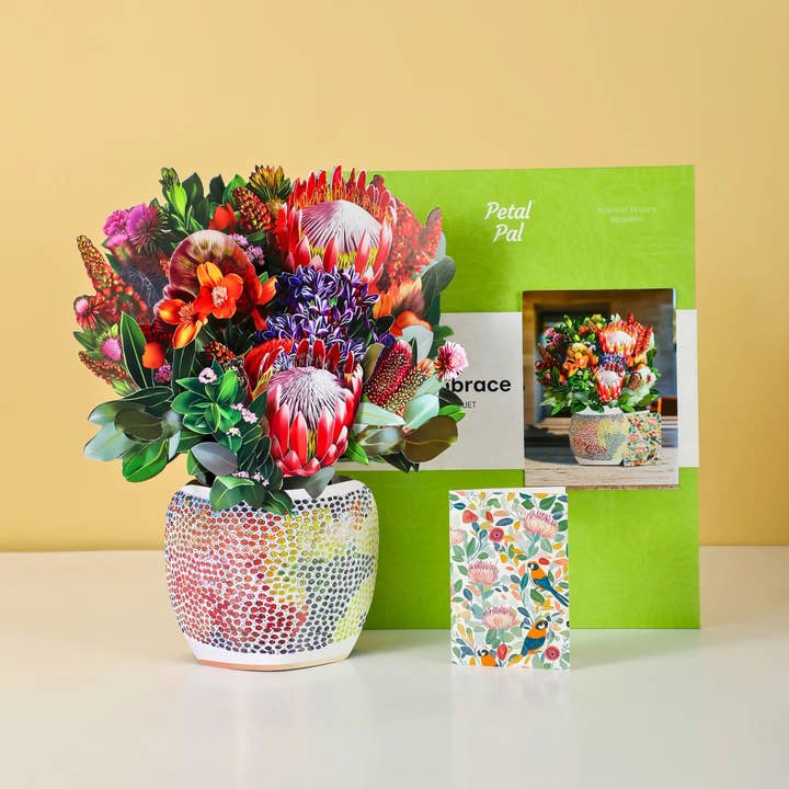PetalPal - Wholesale Everyday Greeting Card - Kakadu Embrace Pop-Up Bouquet