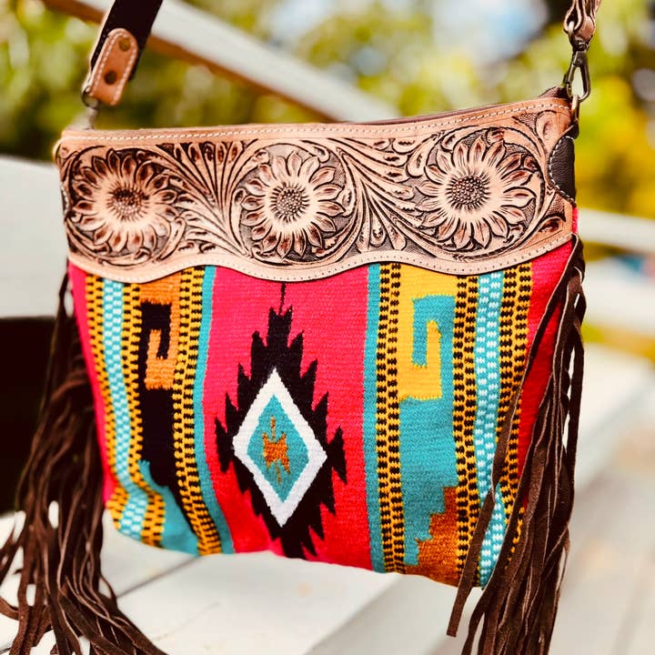 FRINGE & LUXE - Wholesale Crossbody Bag - Women's - Large fringe Saddle blanket bag