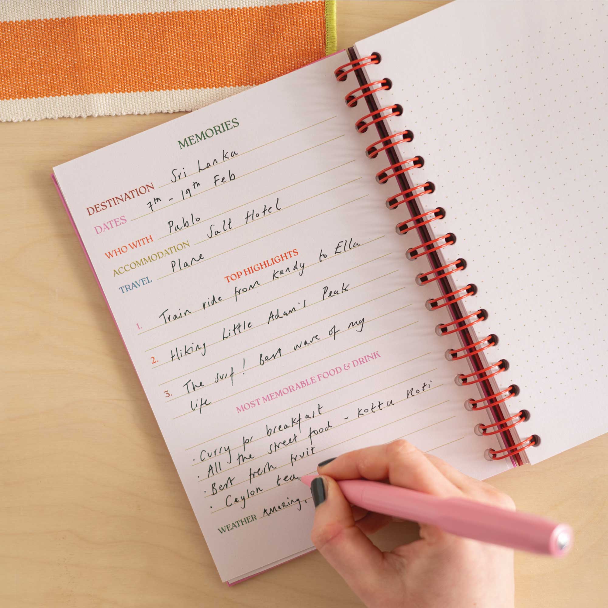 Good Tuesday (Once Upon a Tuesday) - Vendita all'ingrosso Diari/agende - Diario di viaggio A5 Bold Escapes | Copertina rigida1