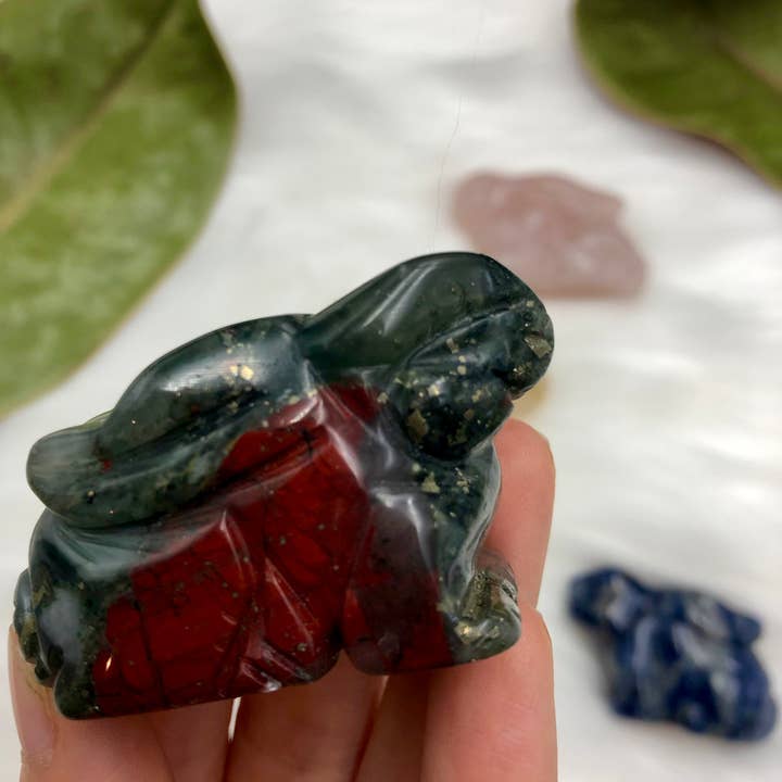 Earth Child Provisions - Wholesale Spiritual Stone/Crystal - Crystal Bunny carving