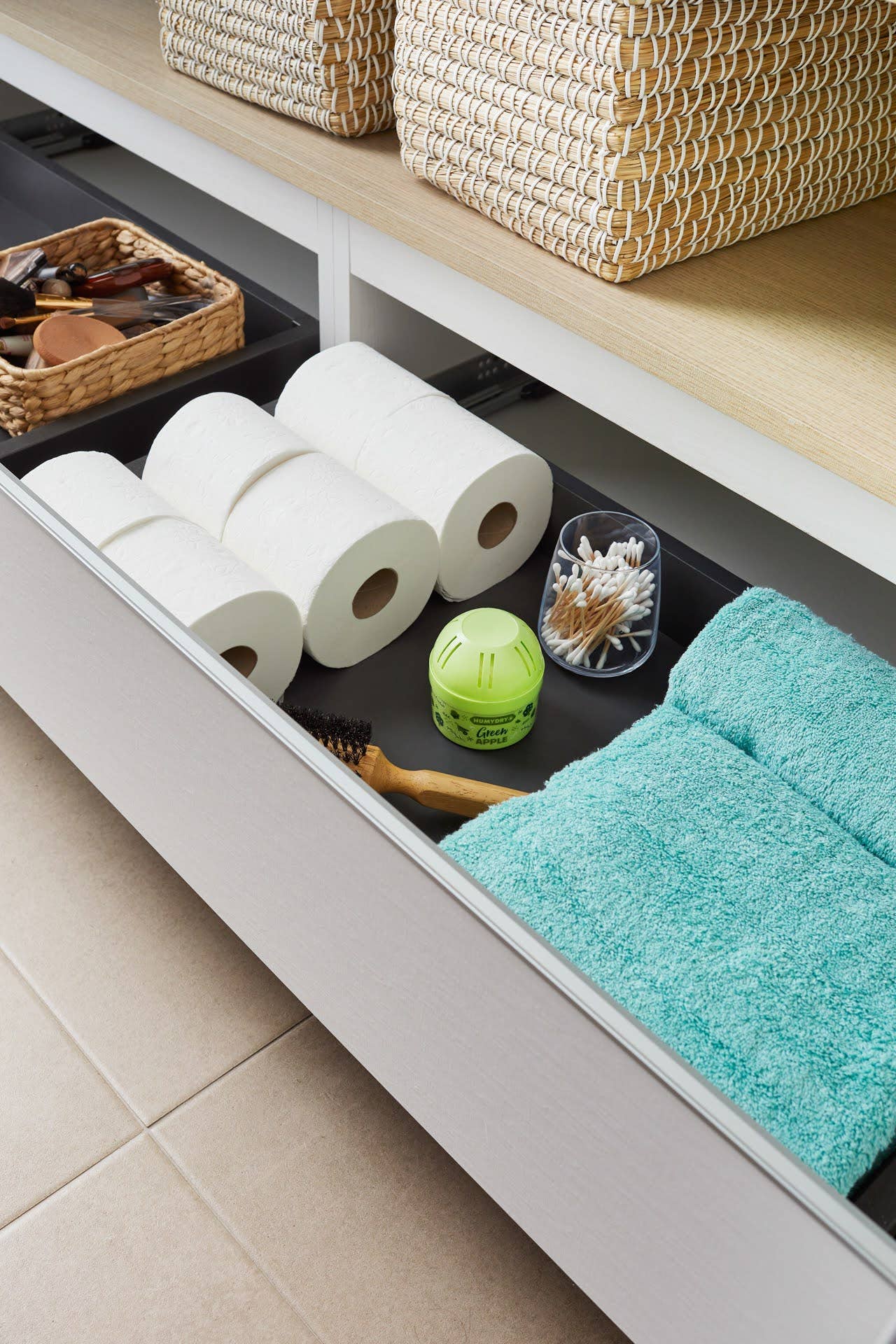 Humydry - Wholesale Air Freshener - HUMYDRY® Mini 2.6oz. Moisture Absorber/Air Freshener, Apple6