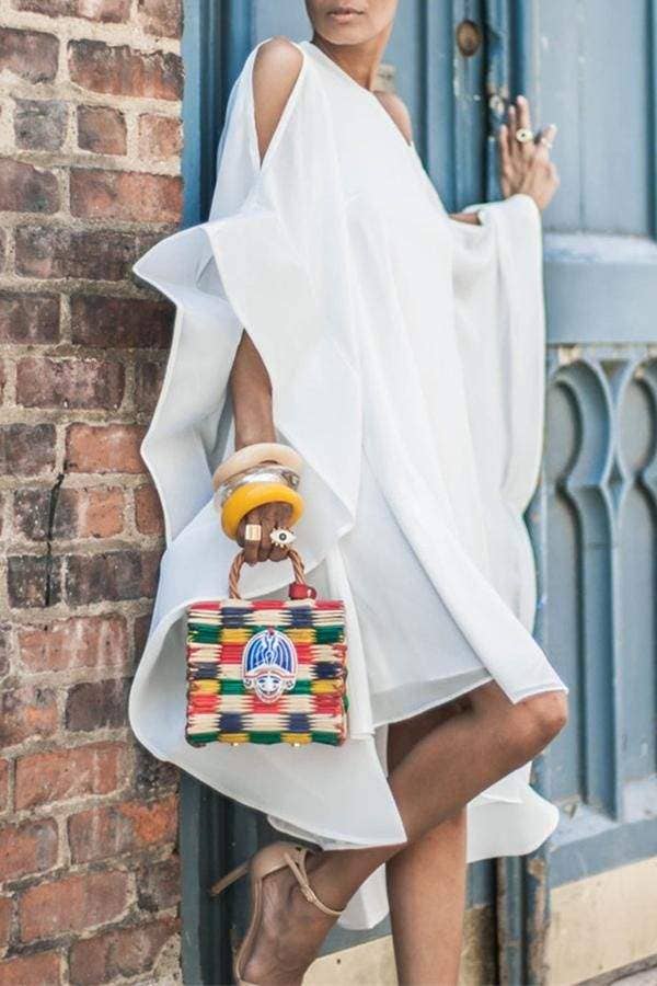 Queen Fashion – Vestido - Mulher por atacado – Vestido Assimétrico de Chiffon com Manga de Morcego e Um Ombro Só até Meio da Perna1